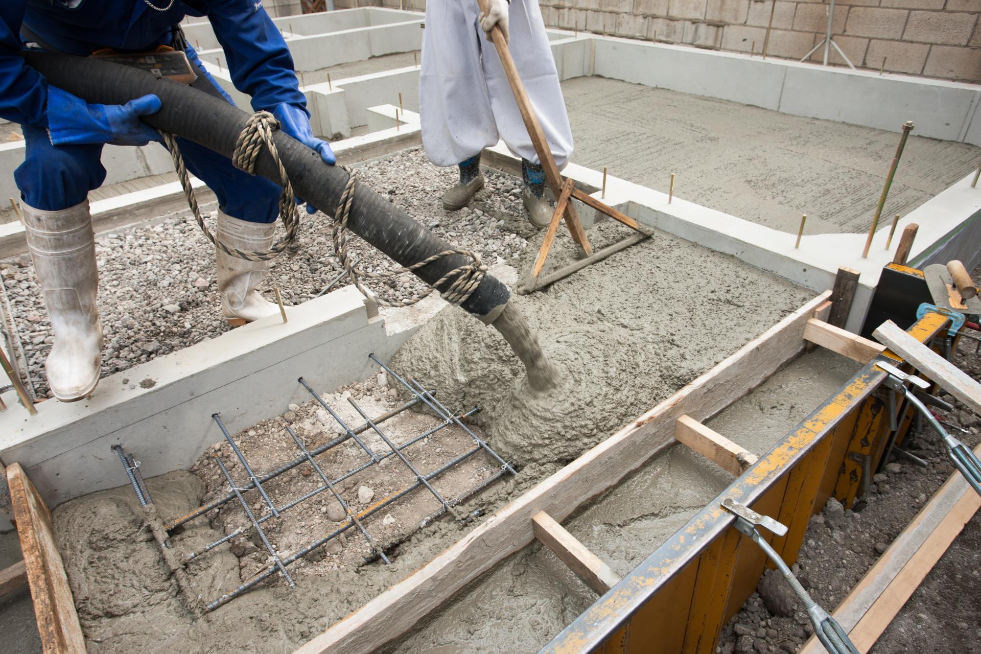 基礎工事の画像